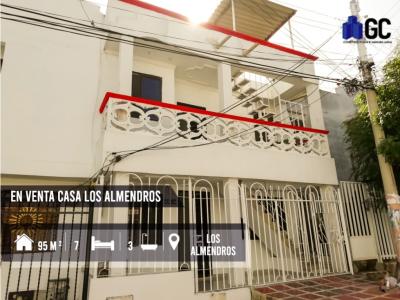 EN VENTA CASA | BARRIO LOS ALMENDROS, 95 mt2, 7 habitaciones