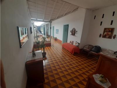 Casa  en Urrao Antioquia , 570 mt2, 3 habitaciones