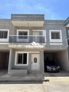 TOWNHOUSE VENTA EL MANZANILLO SAN FRANCISCO API 6589, 159 mt2, 3 habitaciones