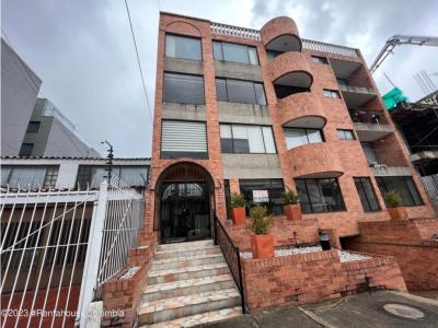 Apartamento en  Bogota RAH CO: 24-486, 180 mt2, 3 habitaciones