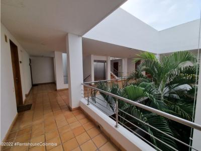 Vendo Apartamento en  PontezuelaS.G. 23-1000, 147 mt2, 3 habitaciones