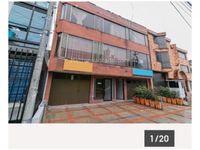 Venta de Casa Lote en Corferias Bogotá D.C., 817 mt2, 8 habitaciones
