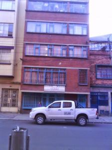 Edificio En Venta En Bogota En Ricaurte V45416, 450 mt2, 8 habitaciones