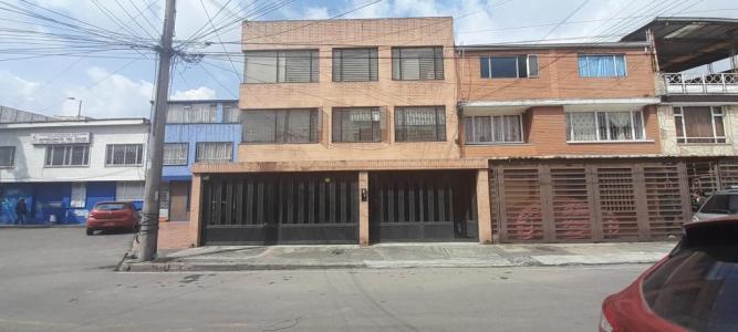 Edificio En Venta En Bogota En Santa Isabel Martires V55694, 194 mt2, 13 habitaciones