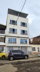 Edificio En Venta En Cali V14781, 1080 mt2, 17 habitaciones