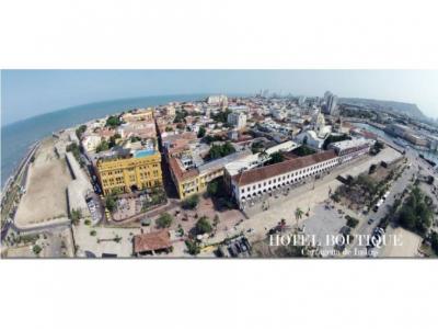 Edificio en venta para hotel colonial -centro histórico de Cartagena, 1085 mt2, 12 habitaciones