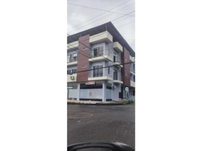 Vendo Edificio comercial  con Apartamentos y locales Cantarana, 506 mt2, 14 habitaciones
