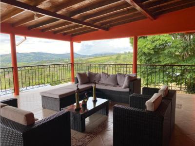 hermosa finca en venta 18.000 mts Restrepo Valle (Y.P.), 600 mt2, 8 habitaciones