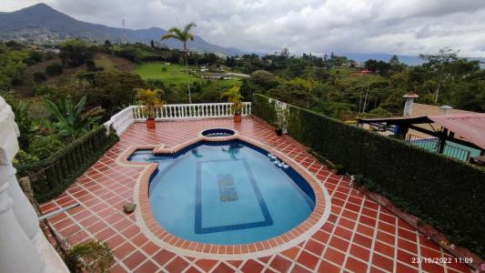 Finca En Venta En Dagua V14711, 500 mt2, 5 habitaciones