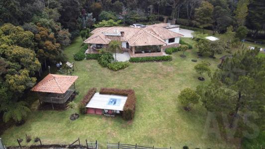 Finca para venta y alquiler en parcelacion de Envigado  4588/10061078, 300 mt2, 3 habitaciones