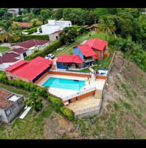 Finca En Venta En Pereira V41946, 700 mt2, 6 habitaciones