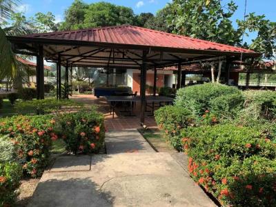 Finca En Venta En Puerto Lopez V31686, 225 mt2, 6 habitaciones