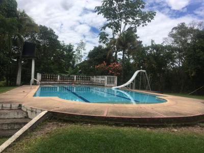 Finca En Venta En Restrepo V31297, 150 mt2, 5 habitaciones