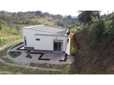 Venta finca San Vicente de Ferrer Antioquia, 3.350 mts $700 millones, 160 mt2, 3 habitaciones