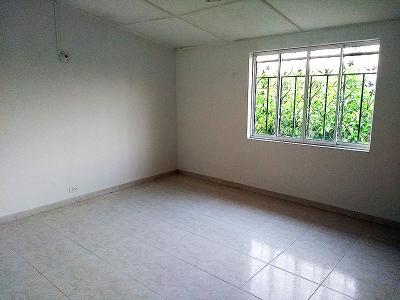 REF:1072 | Venta de Casa de 2 plantas con garaje en Galan, Barrancabermeja, 10 mt2, 7 habitaciones
