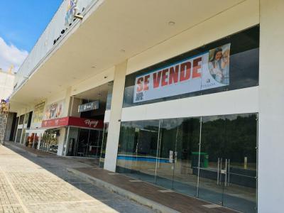 Vendo Local en Peñalisa Mall, 135 mt2