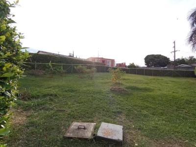 Lote En Venta En Cali En Ciudad Jardin V6880, 804 mt2