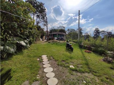  en Envigado - Loma del escobero , 886 mt2, 3 habitaciones