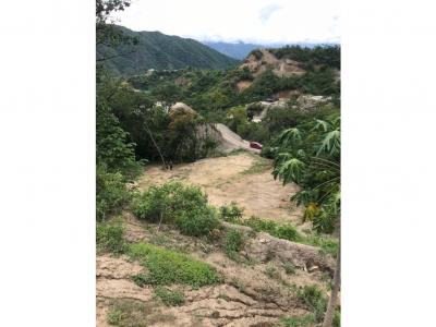 Venta de lote en parcelación en Santa Fe de Antioquia, Antioquia, 2700 mt2