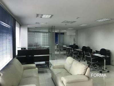 Oficina En Venta En Bogota En Parque Central Bavaria V48007, 68 mt2, 1 habitaciones