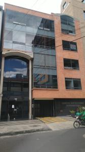 Oficina En Venta En Bogota En Santa Barbara V54225, 50 mt2
