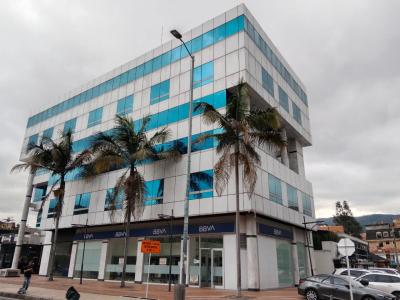 Oficina En Venta En Bogota En Santa Barbara Usaquen V13664, 41 mt2