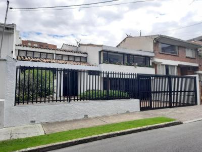 Oficina En Venta En Bogota En Santa Paula Usaquen V31171, 419 mt2, 3 habitaciones