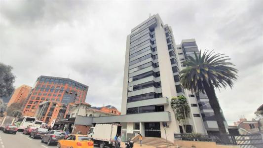 Oficina En Venta En Bogota En Quinta Camacho V37986, 140 mt2, 4 habitaciones