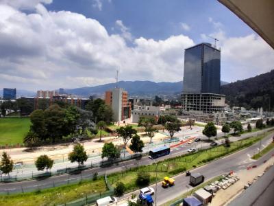 Oficina En Venta En Bogota En Chico Reservado V99228, 142 mt2