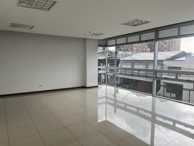 Oficina En Venta En Bogota En El Retiro V122117, 59 mt2, 1 habitaciones