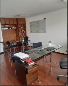 Oficina En Venta En Bogota En Santa Barbara Occidental Usaquen V144119, 190 mt2, 2 habitaciones