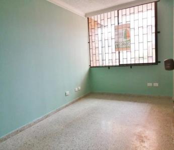 Oficina En Venta En Bucaramanga En La Aurora V119852, 30 mt2