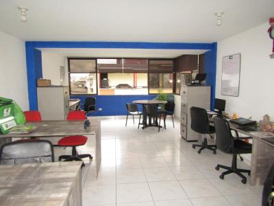 Oficina En Venta En Pereira V41838, 99 mt2, 2 habitaciones