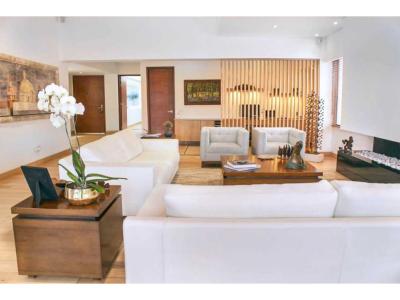 Se vende espectacular Penthouse con dos terraza en Chico Norte , 346 mt2, 4 habitaciones