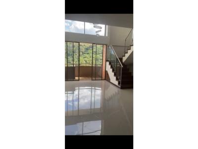 pent house en venta en Pilarica Medellín, 165 mt2, 5 habitaciones