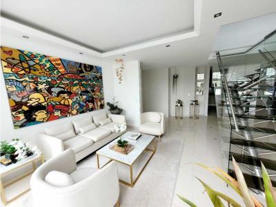 Vendo hermosos apartamento penthouse pinares pereira, 281 mt2, 5 habitaciones