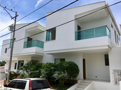 Casa en venta en el Municipio de Usiacuri, 85 mt2, 3 habitaciones