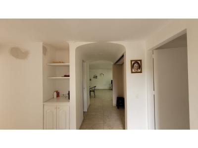 Apartamento en Venta en Envigado, sector Zuñiga, Piso 02, 168 mt2, 4 habitaciones