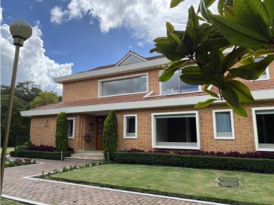Casa en venta - San Simón - Guaymaral - Bogotá D.C. - Colombia, 350 mt2, 4 habitaciones