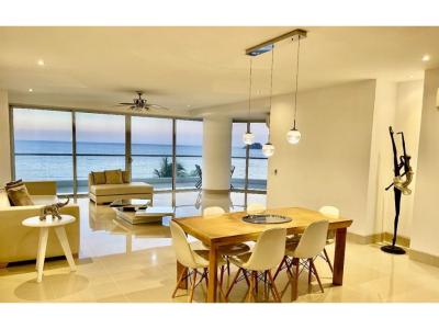 Venta de hermoso apartamento frente al Mar Caribe, 216 mt2, 3 habitaciones