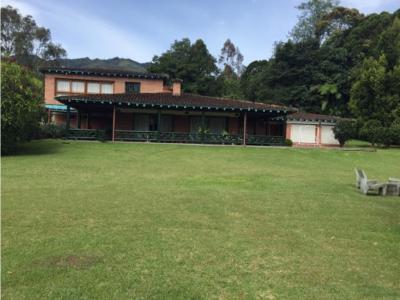 Venta Casa Campestre en el Retiro Antioquia, 600 mt2, 5 habitaciones