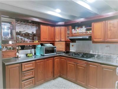 Casa en venta unifamiliar Medellín - Belén La Nubia (CV), 189 mt2, 4 habitaciones