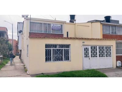 Vendo Casa Esquinera en Castilla, 150 mt2, 5 habitaciones