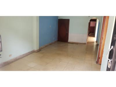Apartamento Para Remodelar en Venta en Belen Las Mercedes, Piso 01, 100 mt2, 3 habitaciones