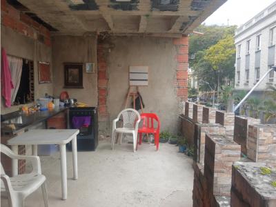 Ganga, Vendo apartamento tercer piso, centro de Medellín, 108 mt2, 3 habitaciones