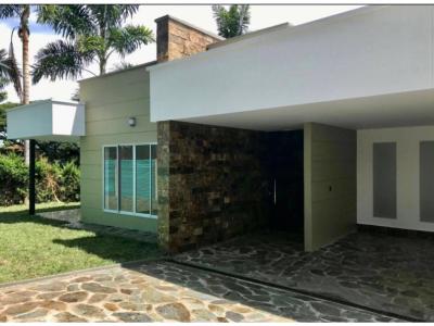 Vendo hermosa casa campestre en cerritos  Pereira para estrenar, 465 mt2, 4 habitaciones