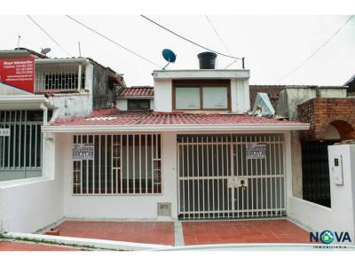 ARRIENDO CASA COMERCIAL BARZAL VILLAVICENCIO META, 200 mt2, 5 habitaciones