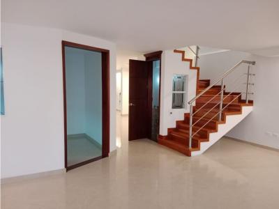 Se Vende Casa en Condominio Urbano Armenia Quindio Av 19, 315 mt2, 3 habitaciones