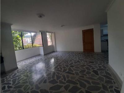 Venta spartamento, Almeria, Medellín, 96 mt2, 4 habitaciones