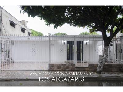 Casa con Apartamento en Alcazares, Santa Marta, 200 mt2, 4 habitaciones